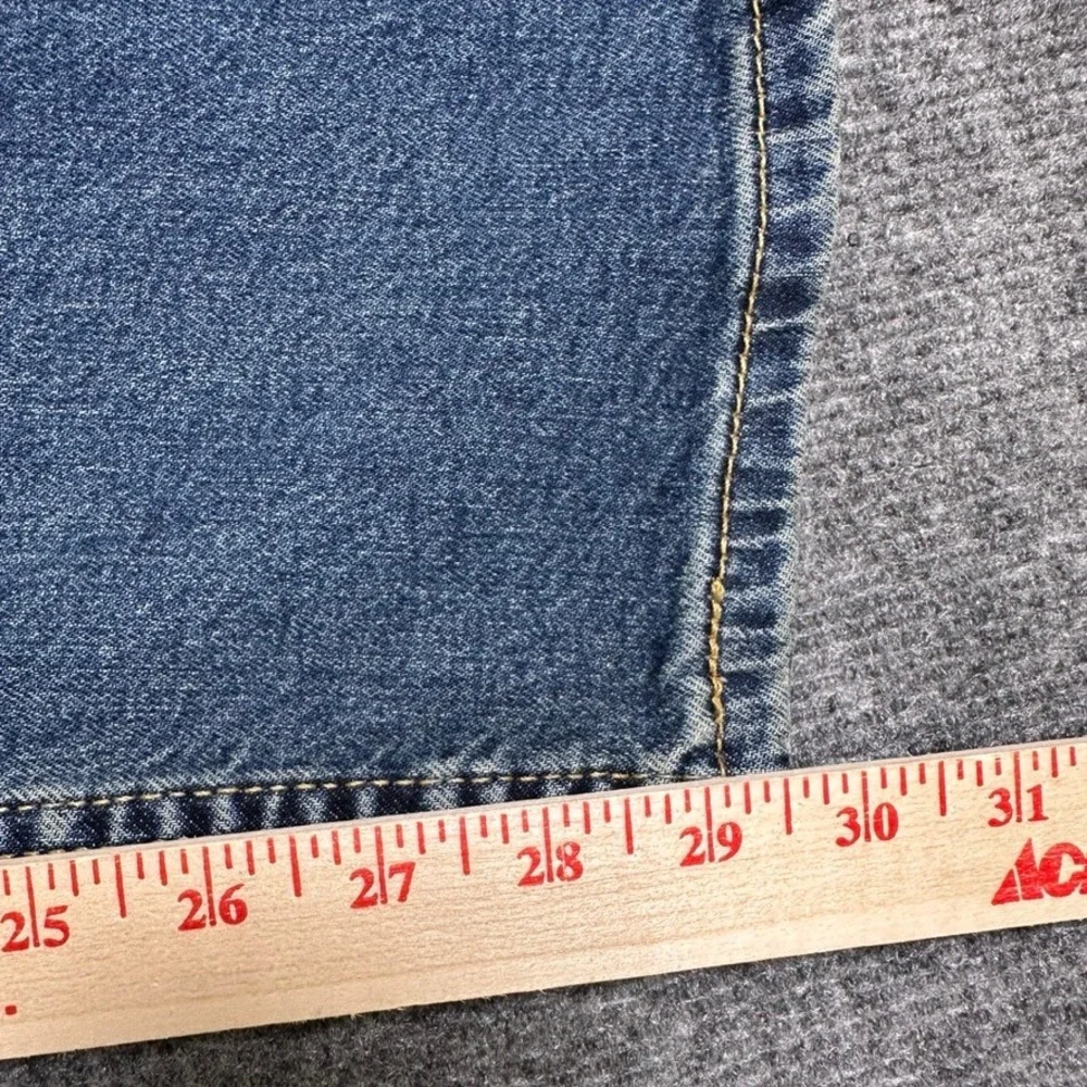 Levis 505 Regular Fit Straight Leg Jeans Mens 38x30 Medium Wash Blue Denim
